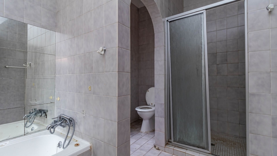 7 Bedroom Property for Sale in Safari Gardens North West